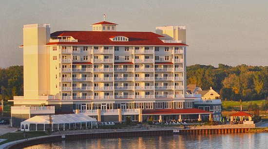 Plank's Tavern on the Water