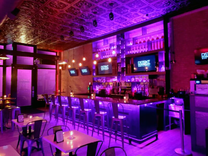 DSTRKT Bar & Grill