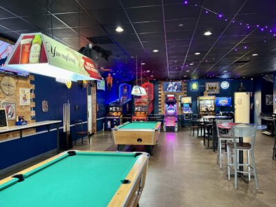 Galley Sports Pub - Elkhart